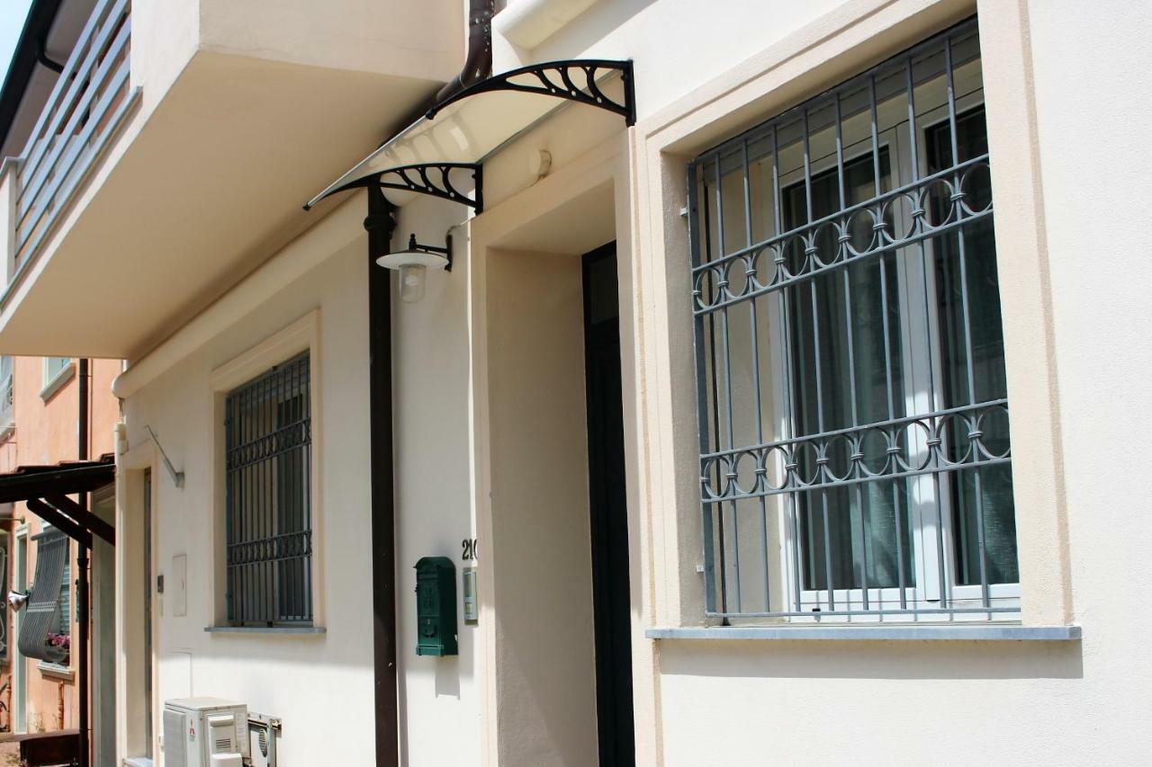 Casa Lu' Villa Viareggio Kültér fotó